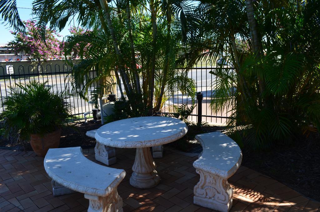 Rockhampton Palms Motor Inn المظهر الخارجي الصورة