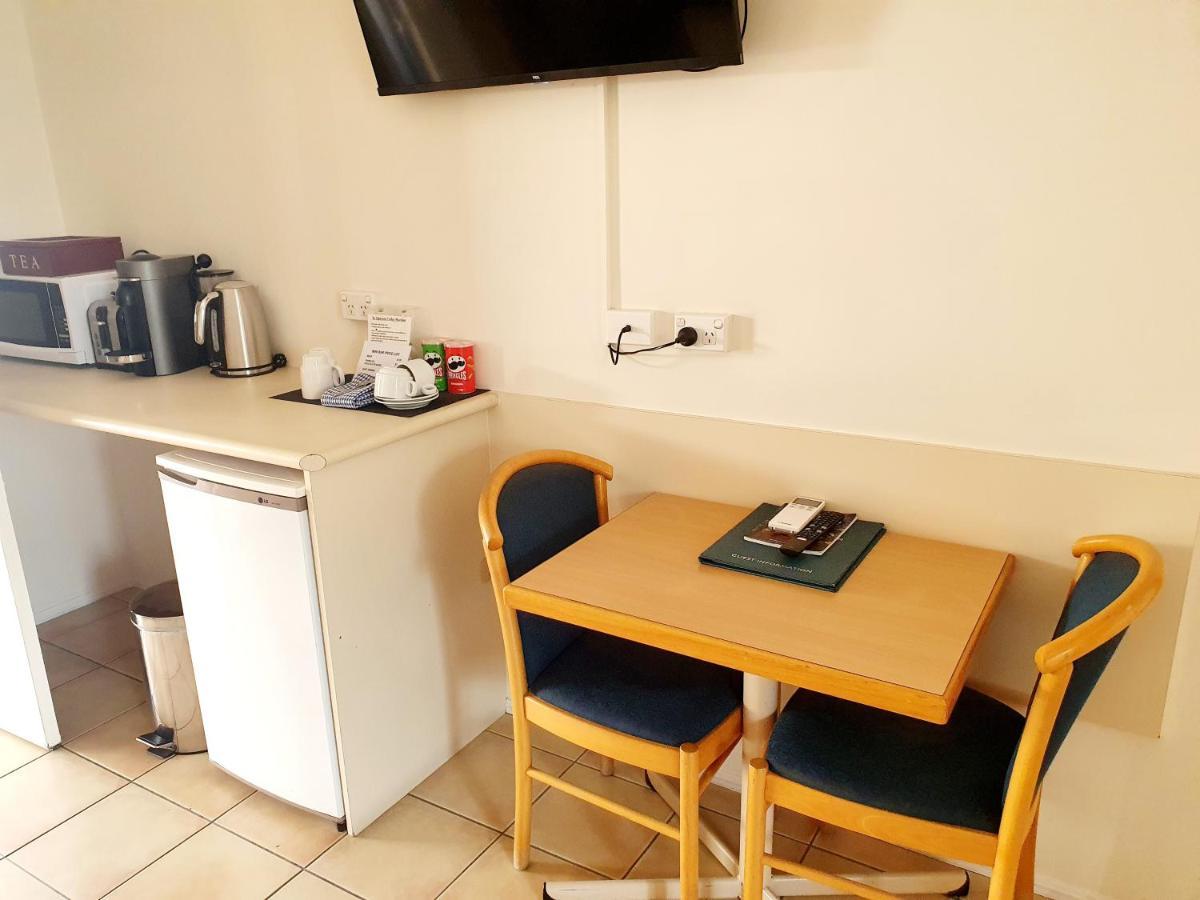 Rockhampton Palms Motor Inn المظهر الخارجي الصورة