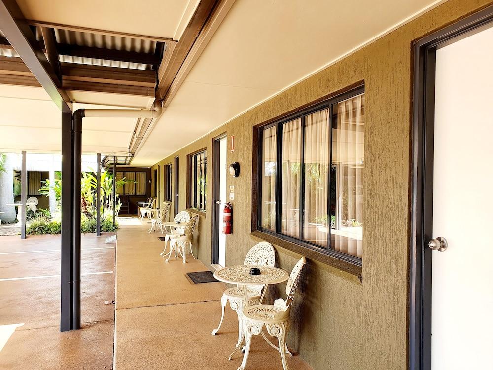 Rockhampton Palms Motor Inn المظهر الخارجي الصورة