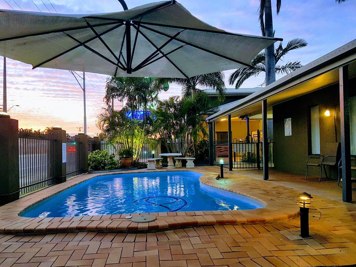 Rockhampton Palms Motor Inn المظهر الخارجي الصورة